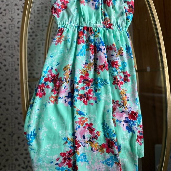 Spring & Summer Floral High Low Dress with Sinch waist and cross back straps - Picture 5 of 7